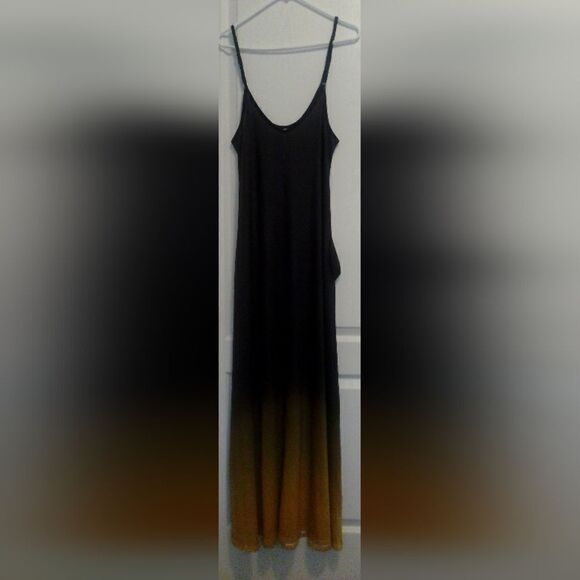 Like-New Ombre Geometric Patterned Maxi Dress - Size S” with pockets - Picture 2 of 15